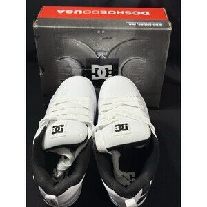 DC Shoe Company White Leather Black Accents Court Graffiti Model#300529 Size 6